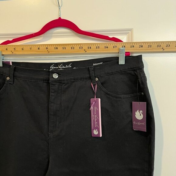 Gloria Vanderbilt Amanda Heritage Fit Skimmer Classic Rise Capri Size 20W NWT. - Picture 5 of 13